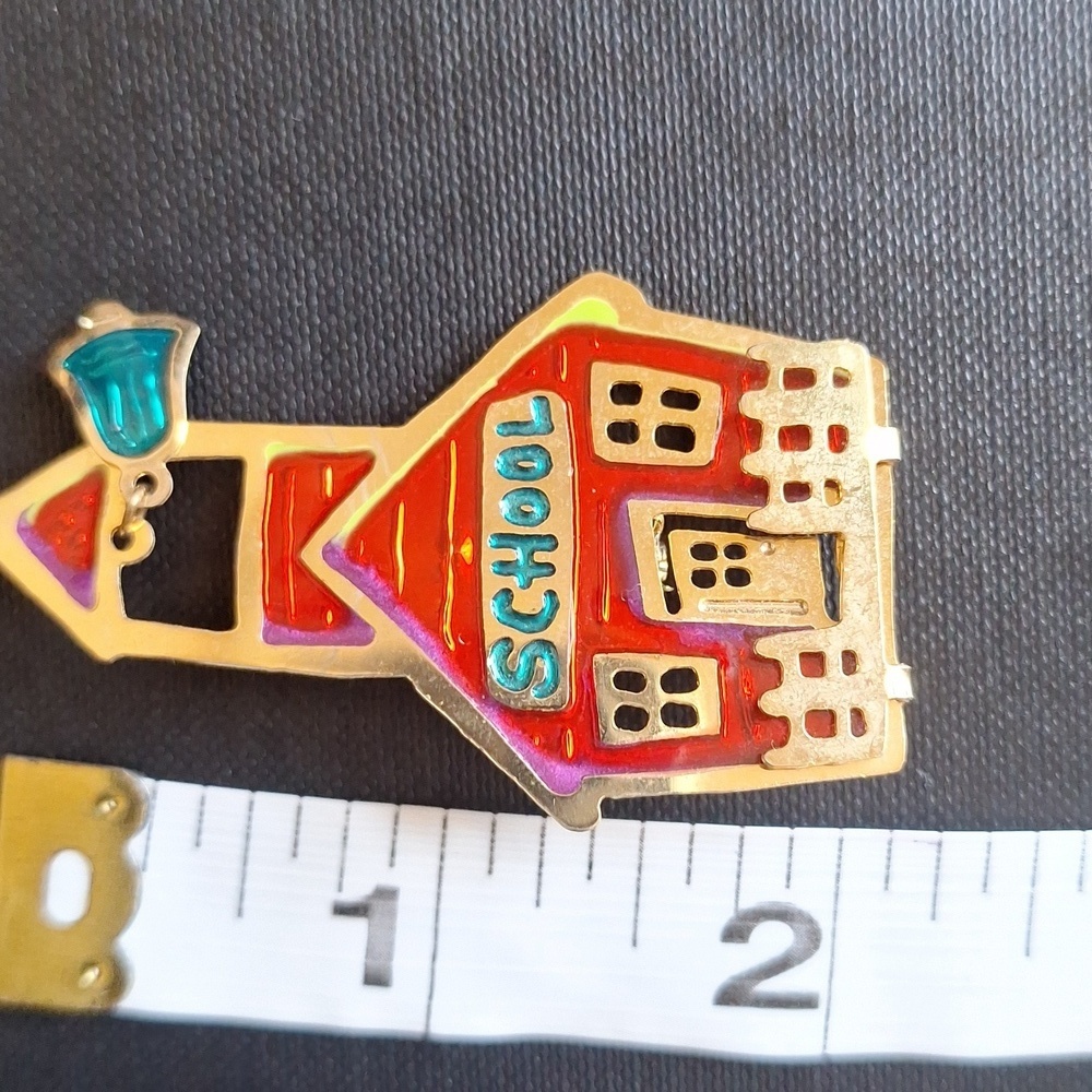 Festive Schoolhouse Earrings and Brooch Set - Picture 7 of 8